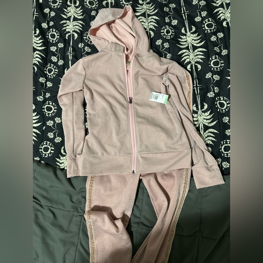 Roebuck & Co Hooded pink tracksuit
